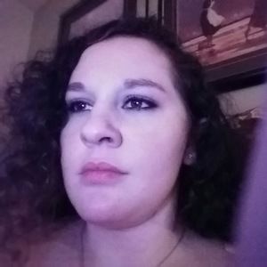 Meet your Posher, Briana